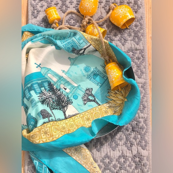 Historic El Paso Architecture Cecy Jones Pure Silk Scarf - Picture 4 of 9